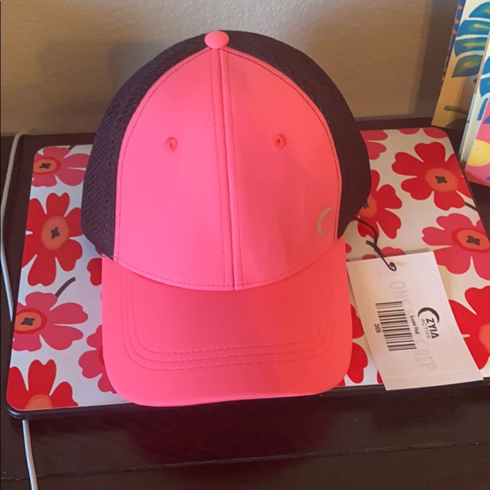 Zyia Luxe Hat